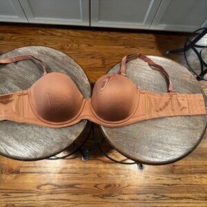 NWOT Wacoal Women's Red Carpet Strapless Underwire Bra 854119 Brown Sz 36DD